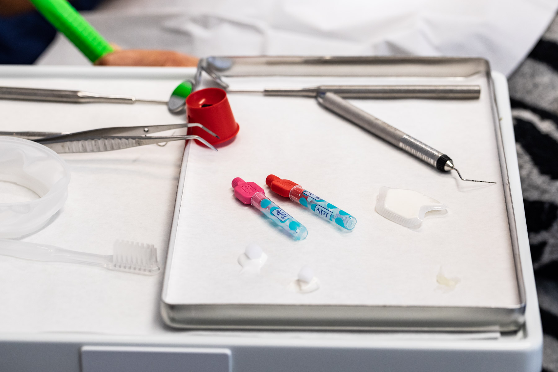 Bürsten für die Reinigung der Zahnzwischenräume