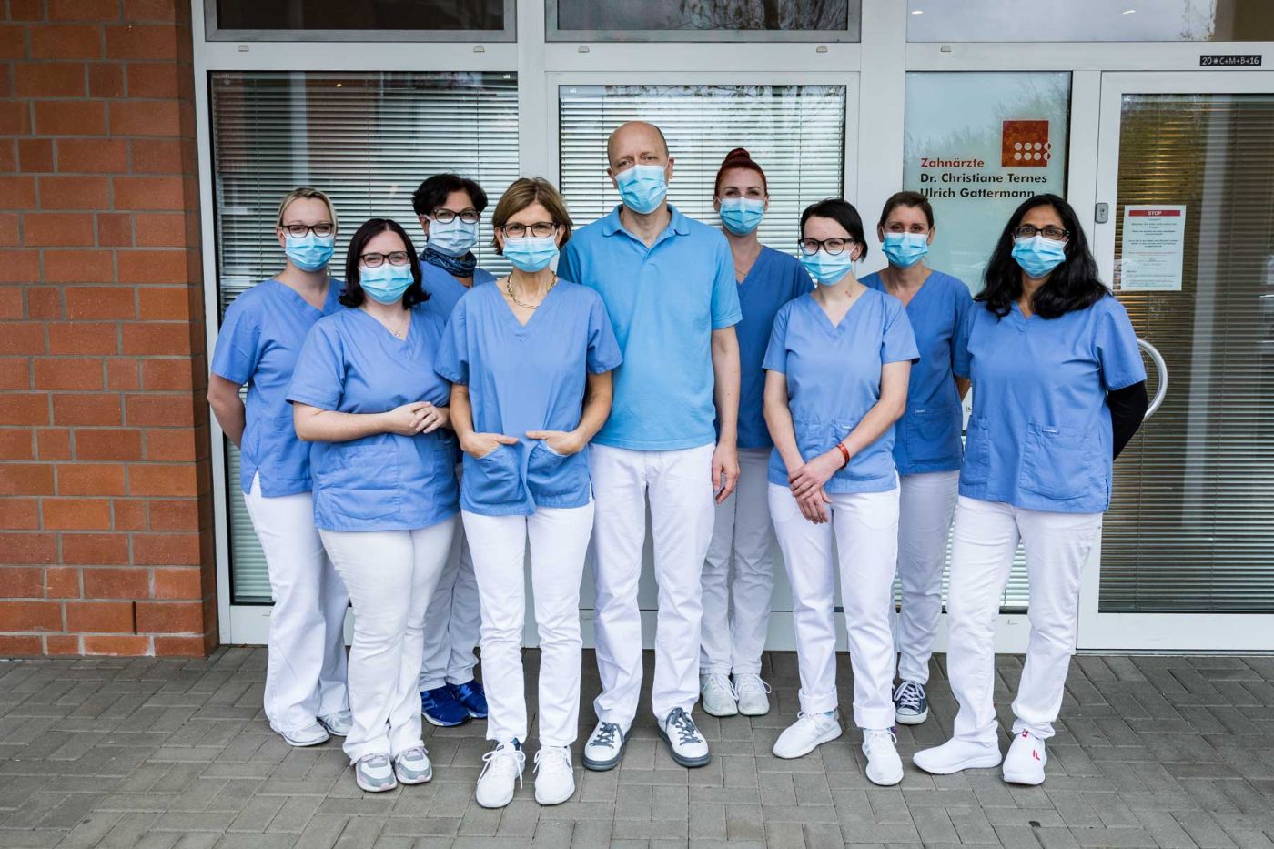 Das Praxisschild der Zahnartzpraxis in Willich Wekeln